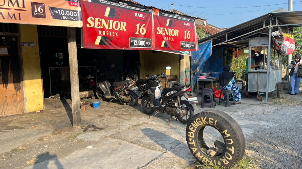 Bengkel Motor